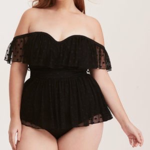 Torrid sexy bathing suit size 1 - Picture 2 of 6